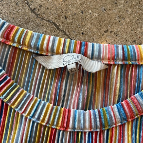 Colorful Striped Ribbed Top - Picture 3 of 5